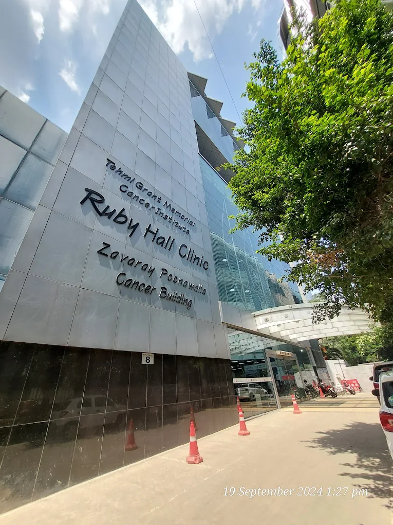 Ruby Hall Clinic logo