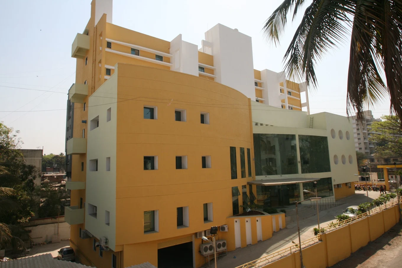 Global Hospital & Research Institute logo