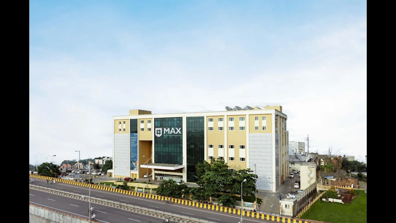 Max Super Speciality Hospital, Nagpur logo